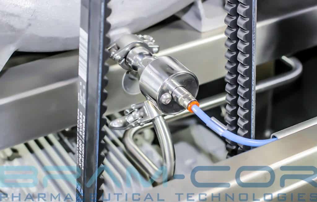 Bram-Cor STMC Vapor Compression Distiller – Coupled belts and construction detail